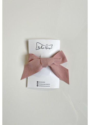 “Pink velvet bow”