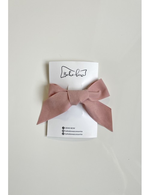 “Pink velvet bow”