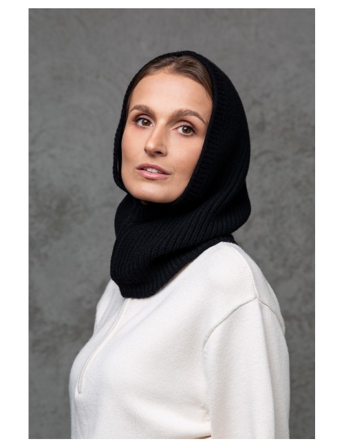 "Knitas"  cepure